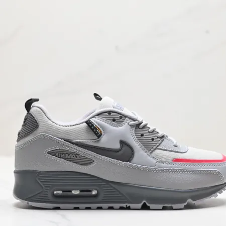 ナイキ スニーカー