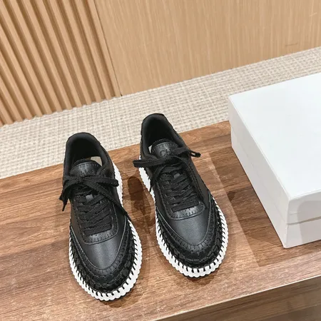 クロエ スニーカー