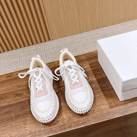 クロエ スニーカー