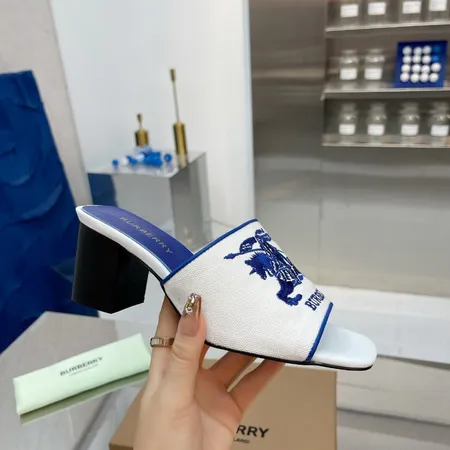 バーバリー ス スリッパ