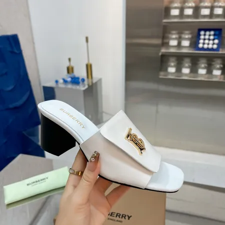 バーバリー ス スリッパ