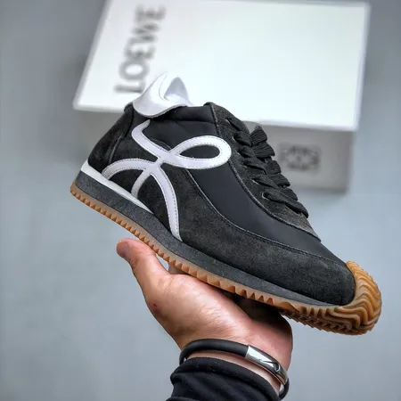 ロエベ カジュアルシューズ