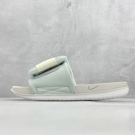 ナイキ スリッパ