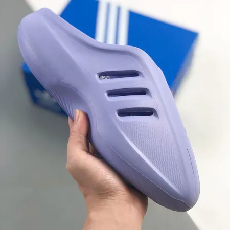 アディダス スリッパ