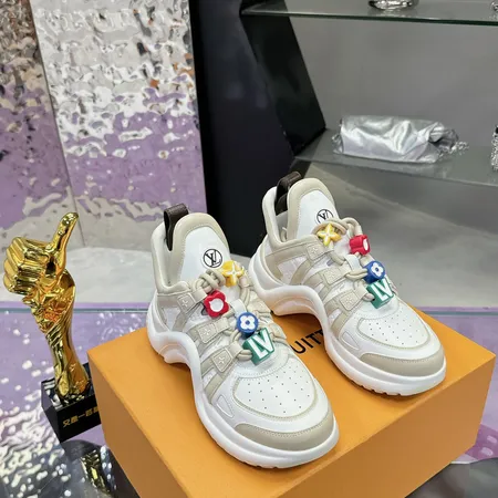 ルイヴィトン スニーカー