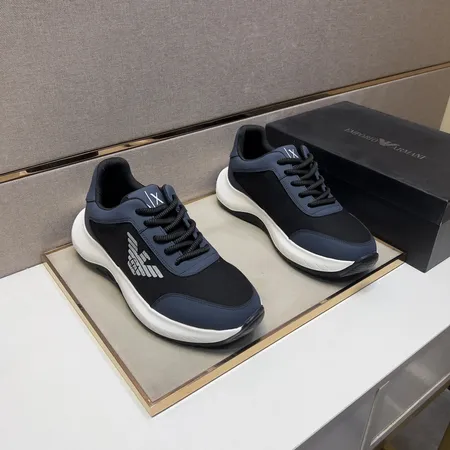 アルマーニ カジュアルシューズ