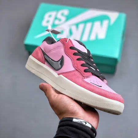 ナイキ カジュアルシューズ