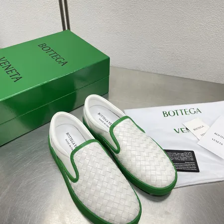 ボッテガ ヴェネタ カジュアルシューズ