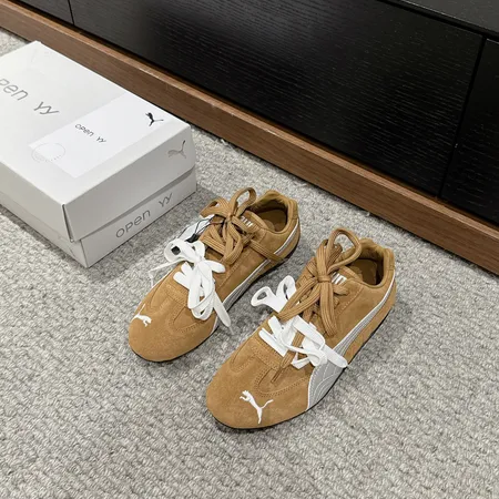 プーマ カジュアルシューズ