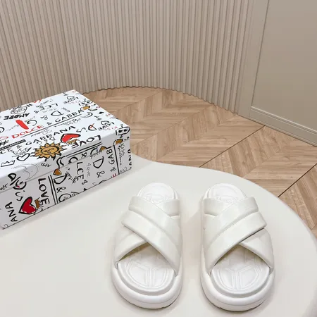 ドルチェ＆ガッバーナ スリッパ