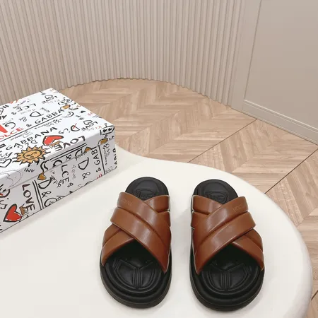 ドルチェ＆ガッバーナ スリッパ