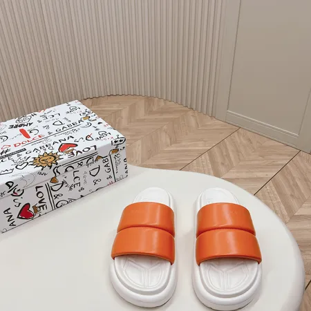 ドルチェ＆ガッバーナ スリッパ