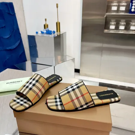 バーバリー ス スリッパ