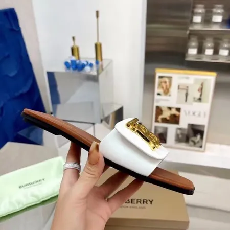 バーバリー ス スリッパ