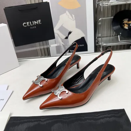 セリーヌ サンダル