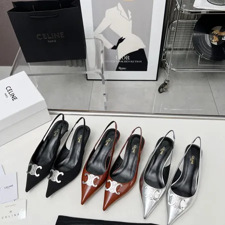 セリーヌ サンダル