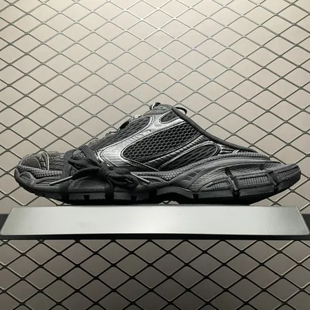 バレンシアガ カジュアルシューズ