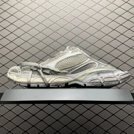 バレンシアガ カジュアルシューズ