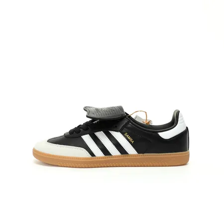 アディダス カジュアルシューズ