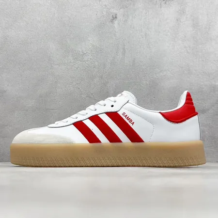 アディダス カジュアルシューズ