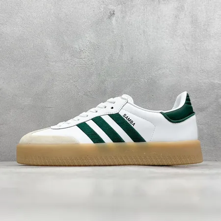 アディダス カジュアルシューズ