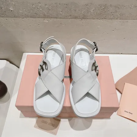 ミュウミュウ サンダル