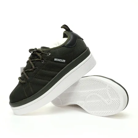 アディダス カジュアルシューズ