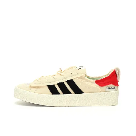 アディダス カジュアルシューズ