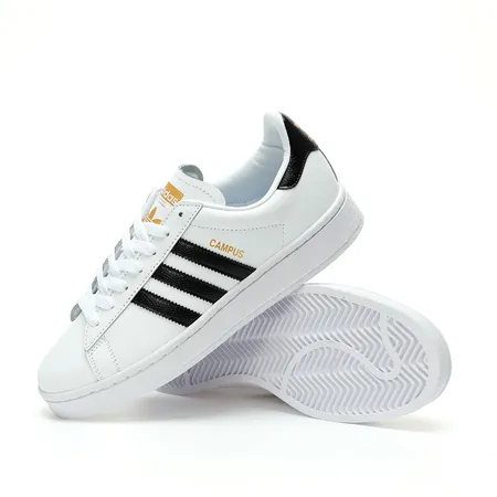 アディダス カジュアルシューズ