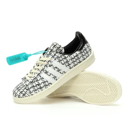 アディダス カジュアルシューズ