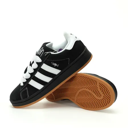 アディダス カジュアルシューズ