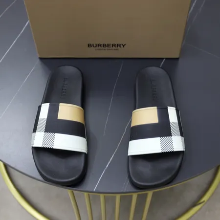 バーバリー ス スリッパ