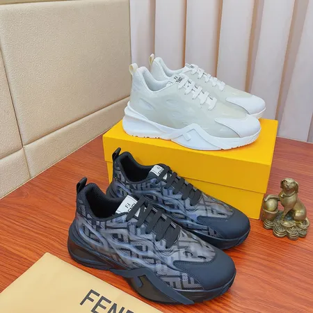 フェンディ スニーカー