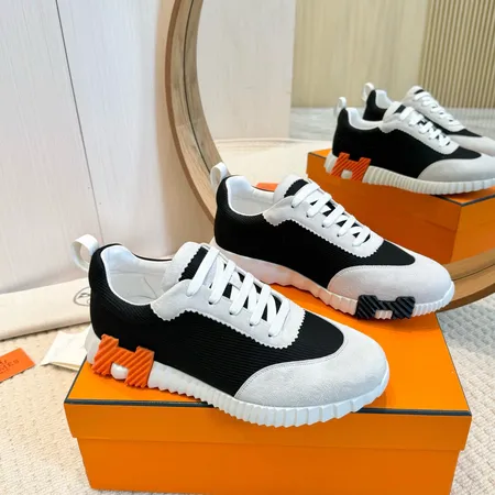 エルメス スニーカー