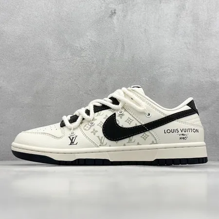 ナイキ カジュアルシューズ