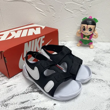 ナイキ サンダル