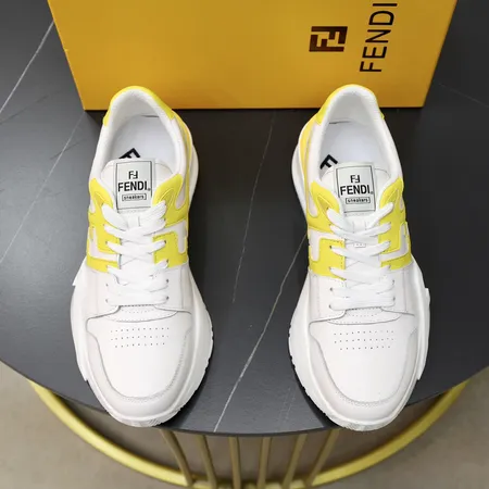 フェンディ スニーカー