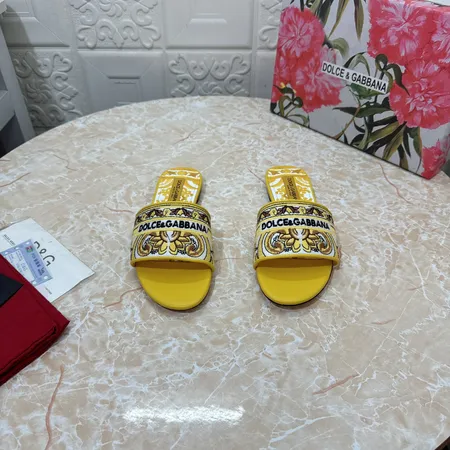 ドルチェ＆ガッバーナ スリッパ