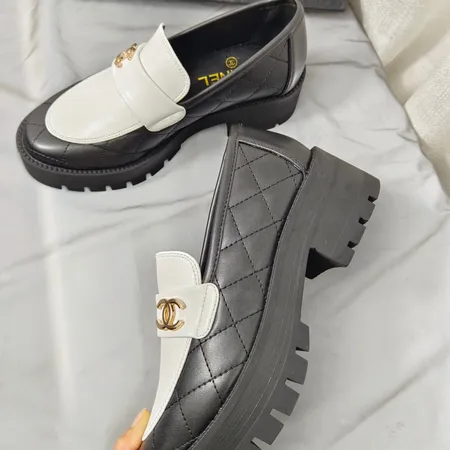 シャネル ビジネスシューズ