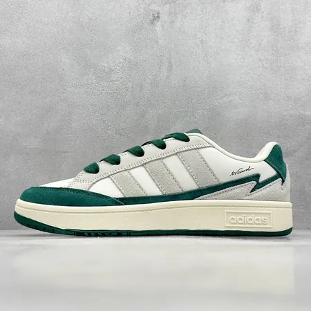 アディダス カジュアルシューズ