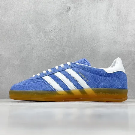 アディダス カジュアルシューズ