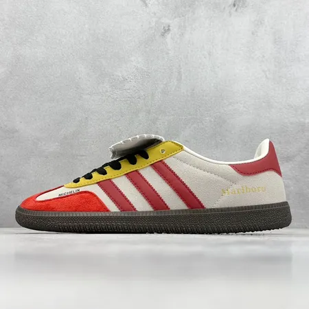 アディダス カジュアルシューズ