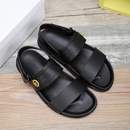 ヴェルサーチ サンダル