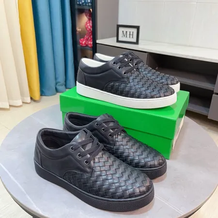 ボッテガ ヴェネタ カジュアルシューズ