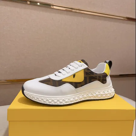 フェンディ スニーカー