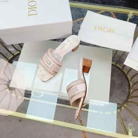 ディオール スリッパ