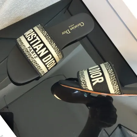 ディオール スリッパ