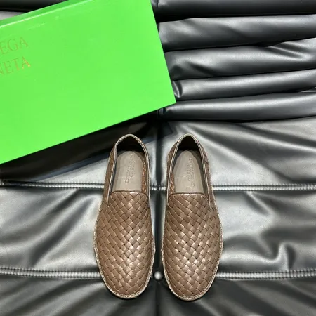 ボッテガ ヴェネタ カジュアルシューズ