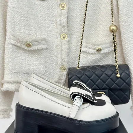 シャネル ビジネスシューズ