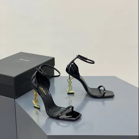 イブサンローラン サンダル